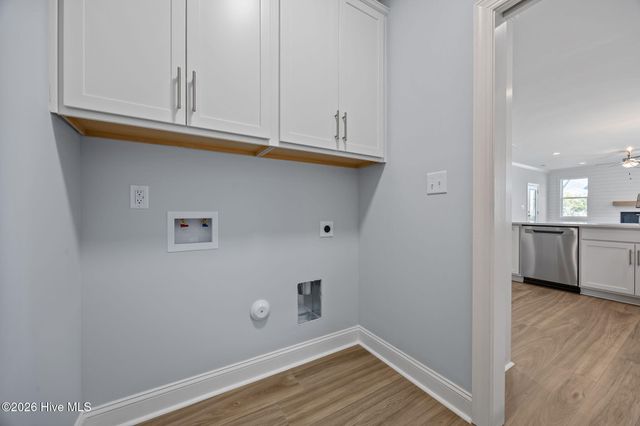 103 Golden Finch Drive, Beaufort, NC 28516