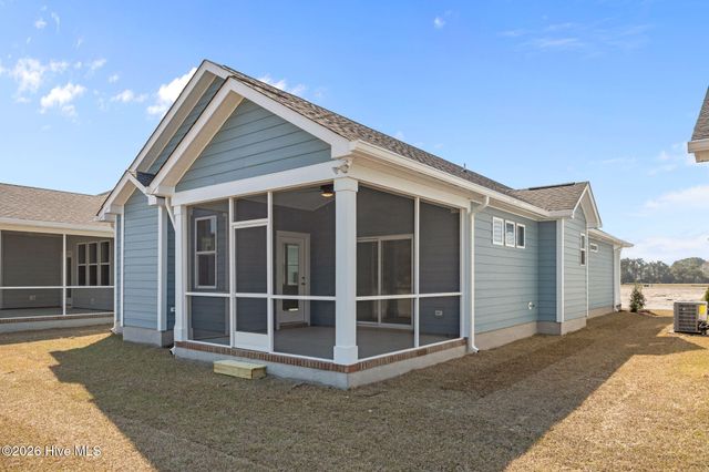 103 Golden Finch Drive, Beaufort, NC 28516