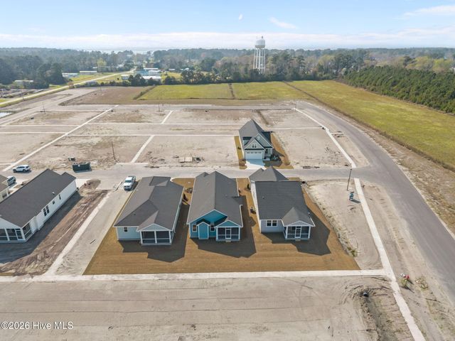 103 Golden Finch Drive, Beaufort, NC 28516