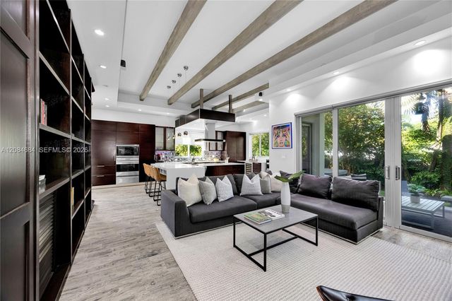 101 SW 21st Road, Miami, FL 33129
