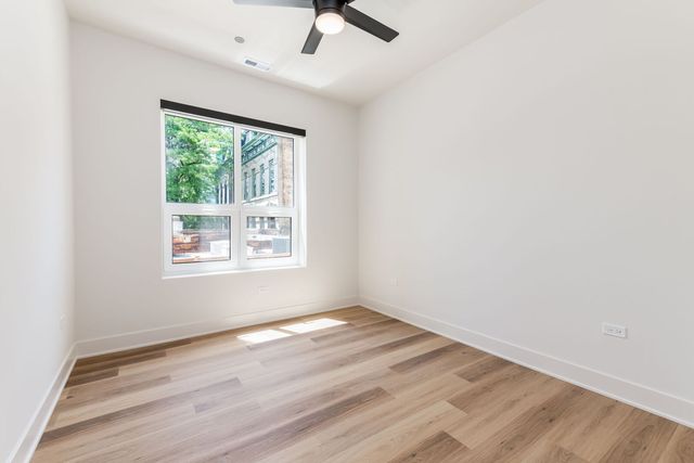 224 S Ashland Avenue 212, Chicago, IL 60607