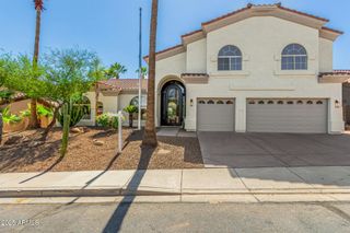 1825 E MARILYN Road, Phoenix, AZ 85022