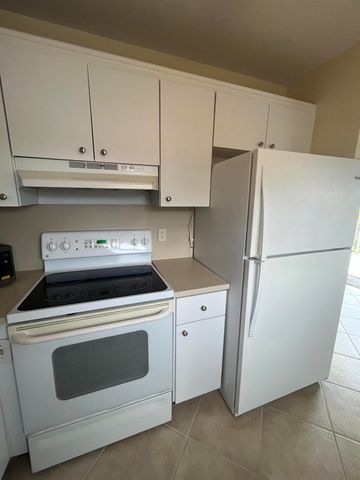 192 Monaco D, Delray Beach, FL 33446