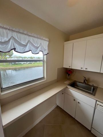 192 Monaco D, Delray Beach, FL 33446