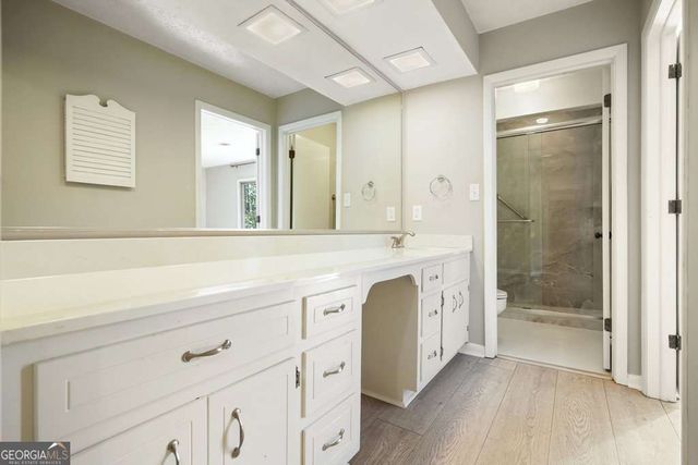 300 Cruise Court, Roswell, GA 30076