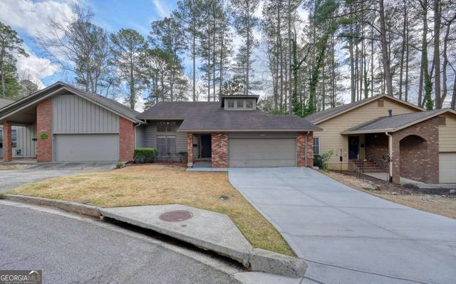 300 Cruise Court, Roswell, GA 30076
