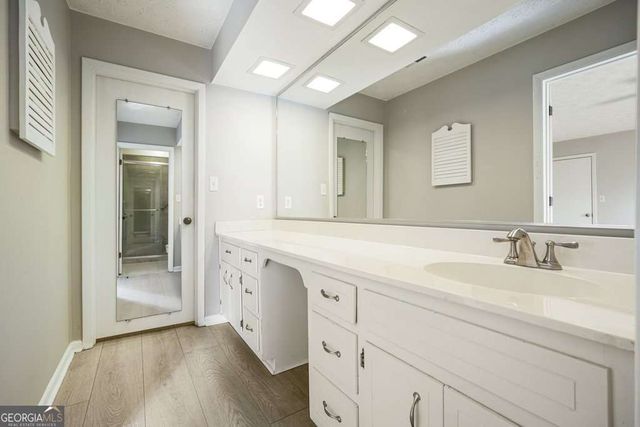 300 Cruise Court, Roswell, GA 30076