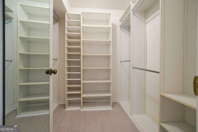 300 Cruise Court, Roswell, GA 30076