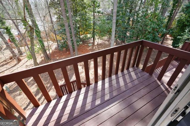 300 Cruise Court, Roswell, GA 30076