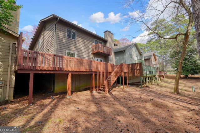 300 Cruise Court, Roswell, GA 30076