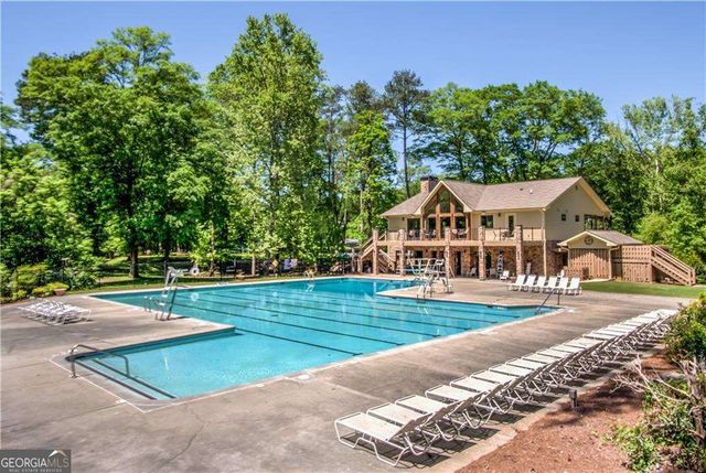 300 Cruise Court, Roswell, GA 30076