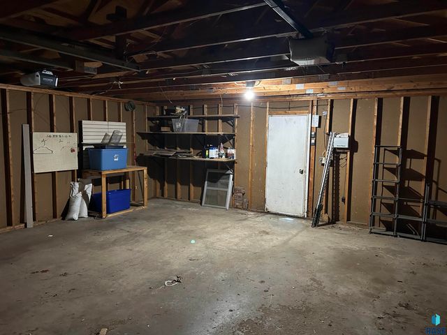 1202 Pine St Street, Yankton, SD 57078