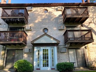 508 E Spruce Drive 3A, Palatine, IL 60074