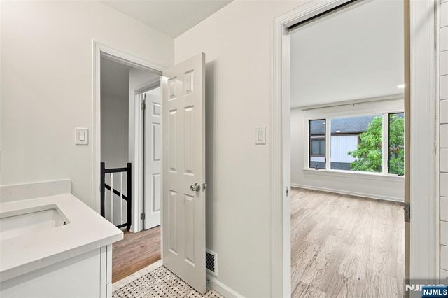 113 Alpine Court 13, Stanhope, NJ 07874