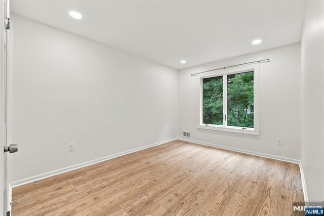 113 Alpine Court 13, Stanhope, NJ 07874