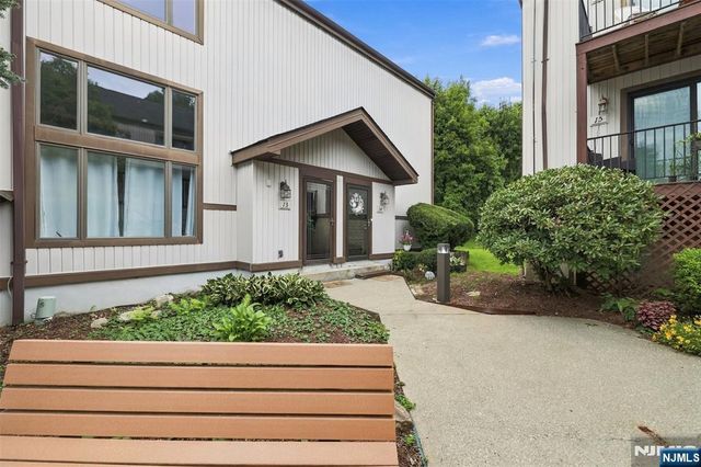 113 Alpine Court 13, Stanhope, NJ 07874