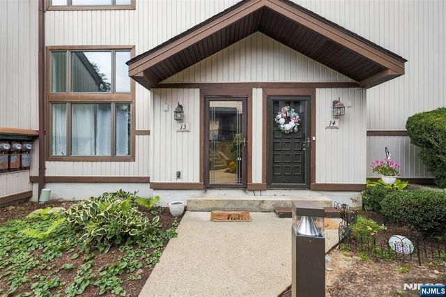 113 Alpine Court 13, Stanhope, NJ 07874