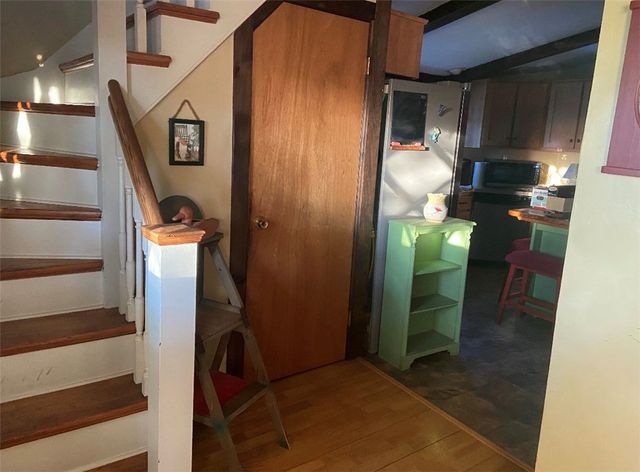 49 Grinell Avenue, Tiverton, RI 02878