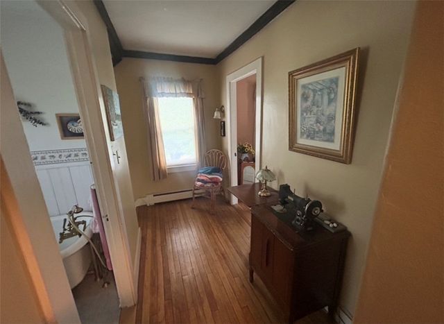49 Grinell Avenue, Tiverton, RI 02878