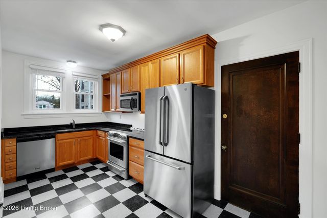 2337 Bonnycastle Ave APT 4, Louisville, KY 40205