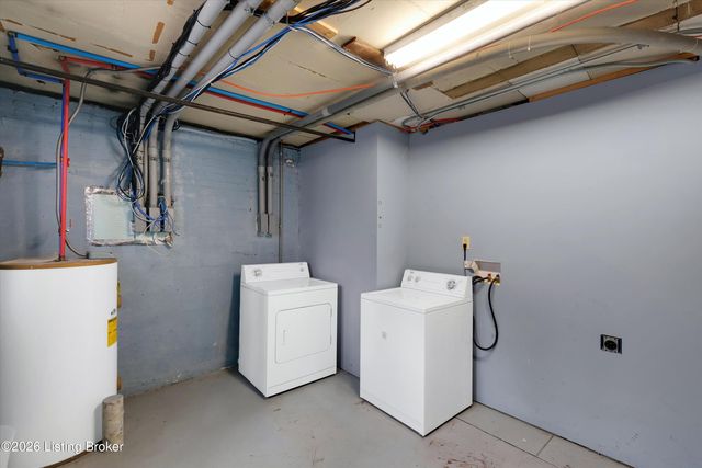 2337 Bonnycastle Ave APT 4, Louisville, KY 40205