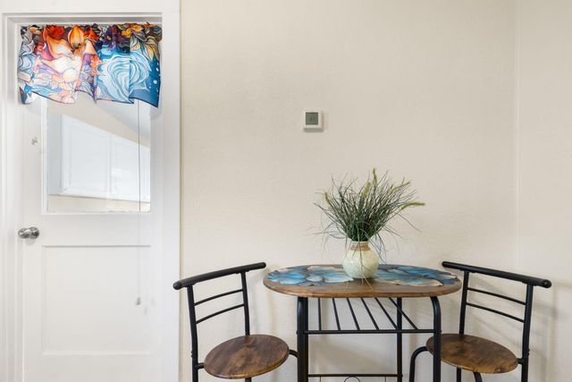 2739 Santa Clara Way, Sacramento, CA 95817