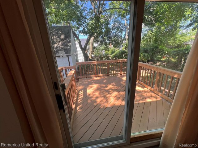 166 Cherokee Road, Pontiac, MI 48341