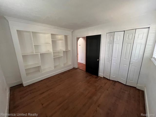 166 Cherokee Road, Pontiac, MI 48341