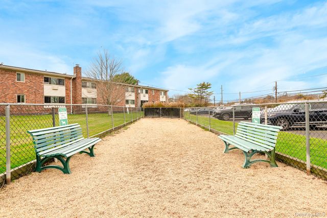 2449F Union Boulevard 12A, Islip, NY 11751