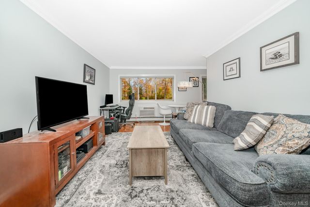 2449F Union Boulevard 12A, Islip, NY 11751