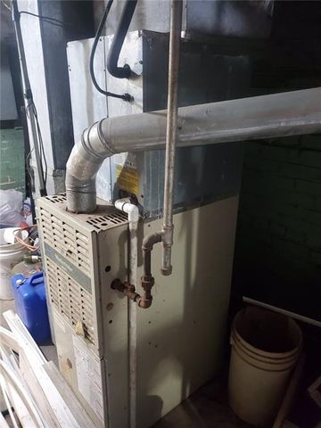 2911 Sylvanie Street, St Joseph, MO 64501