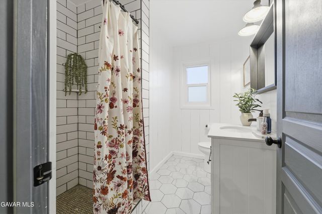 43851 Fern Avenue, Lancaster, CA 93534