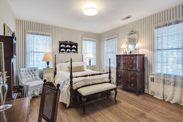 1643 VINTON AVE, Memphis, TN 38104