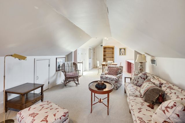 1643 VINTON AVE, Memphis, TN 38104