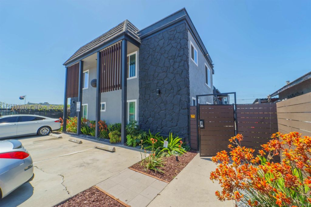 4022 42Nd, San Diego, CA 92105