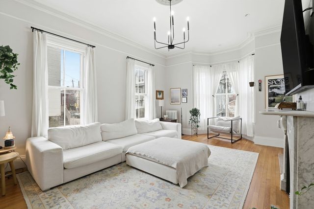 125 Wrentham St 1, Boston, MA 02124