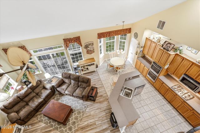8 Meadowbrook Alley, Barnegat, NJ 08005