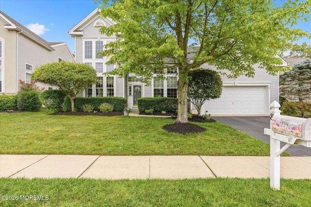 8 Meadowbrook Alley, Barnegat, NJ 08005