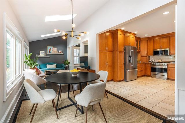 73 Hawthorne Avenue, Glen Ridge, NJ 07028