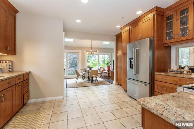 73 Hawthorne Avenue, Glen Ridge, NJ 07028