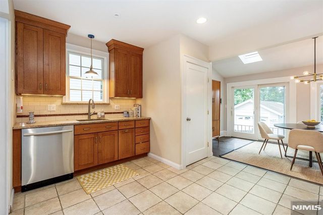 73 Hawthorne Avenue, Glen Ridge, NJ 07028