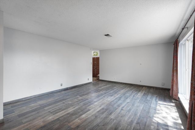 11501 Golden Gate Avenue NE, Albuquerque, NM 87111