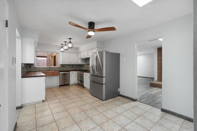 11501 Golden Gate Avenue NE, Albuquerque, NM 87111