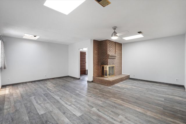11501 Golden Gate Avenue NE, Albuquerque, NM 87111
