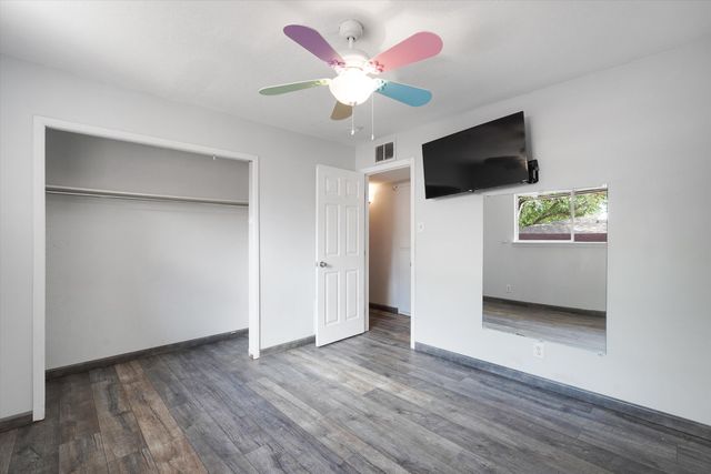 11501 Golden Gate Avenue NE, Albuquerque, NM 87111