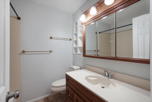 11501 Golden Gate Avenue NE, Albuquerque, NM 87111