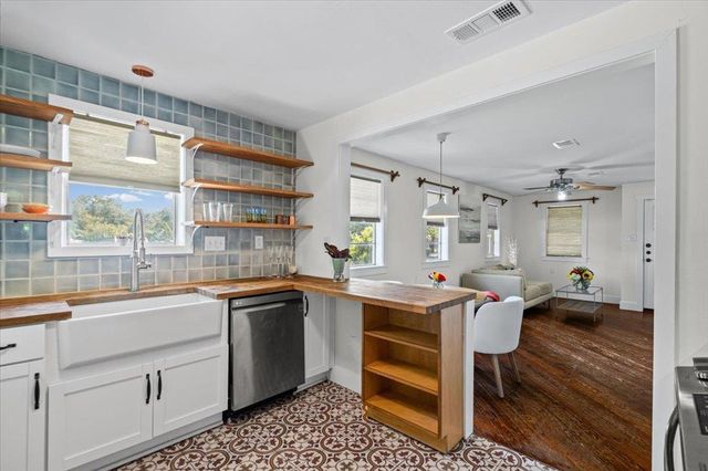 3606 Abbate CIR, Austin, TX 78721