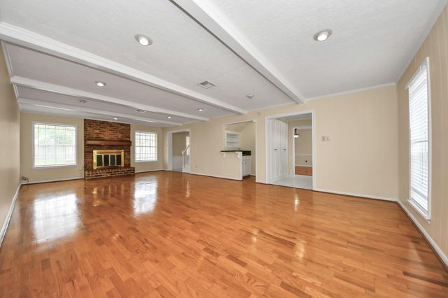 11411 Briar Forest Drive, Houston, TX 77077