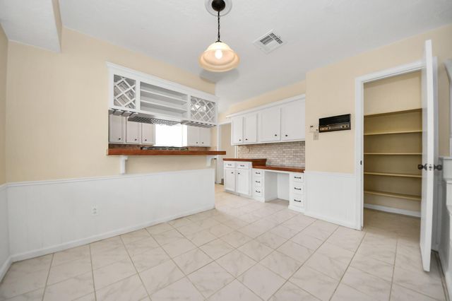 11411 Briar Forest Drive, Houston, TX 77077