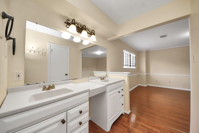 11411 Briar Forest Drive, Houston, TX 77077
